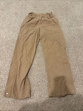 Athleta Women's Cropped Utility Pants in Tan